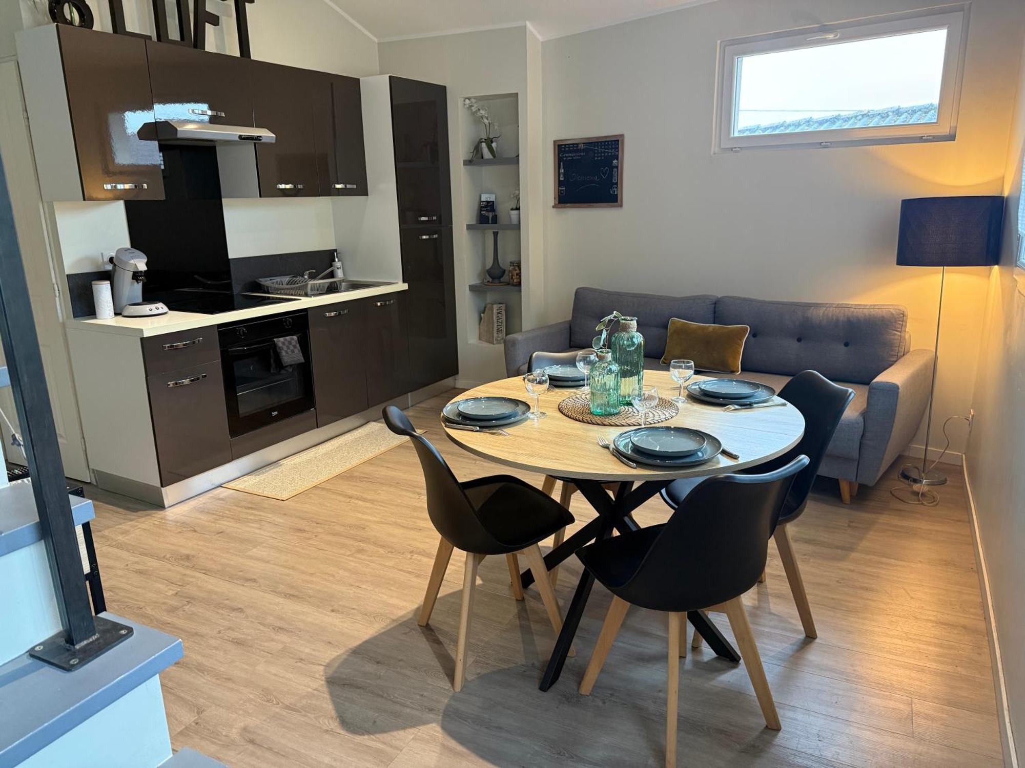 Loft, Studio And Love Rooms Bourg-Saint-Christophe Exterior foto