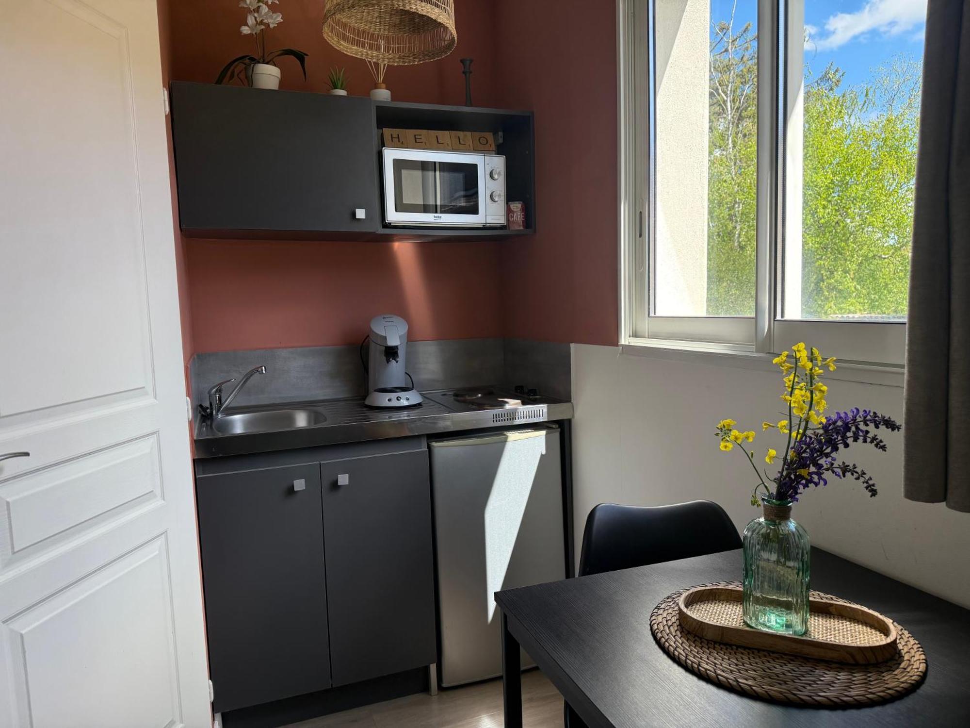 Loft, Studio And Love Rooms Bourg-Saint-Christophe Exterior foto